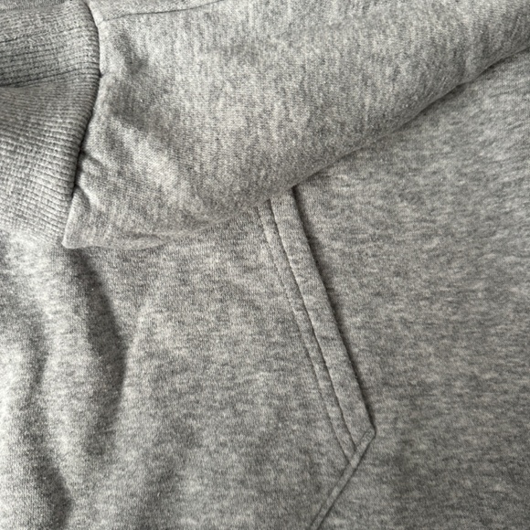 Under Armour grey woman’s hoodie XL - Picture 5 of 6